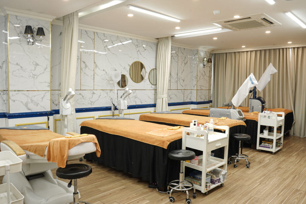 Phòng điều trị da liễu – Laser công nghệ cao tại cơ sở Thẩm mỹ Như Hoa