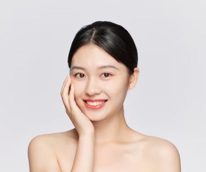 Mũi to do cấu trúc xương và sụn mũi không bị tác động bởi việc cười  